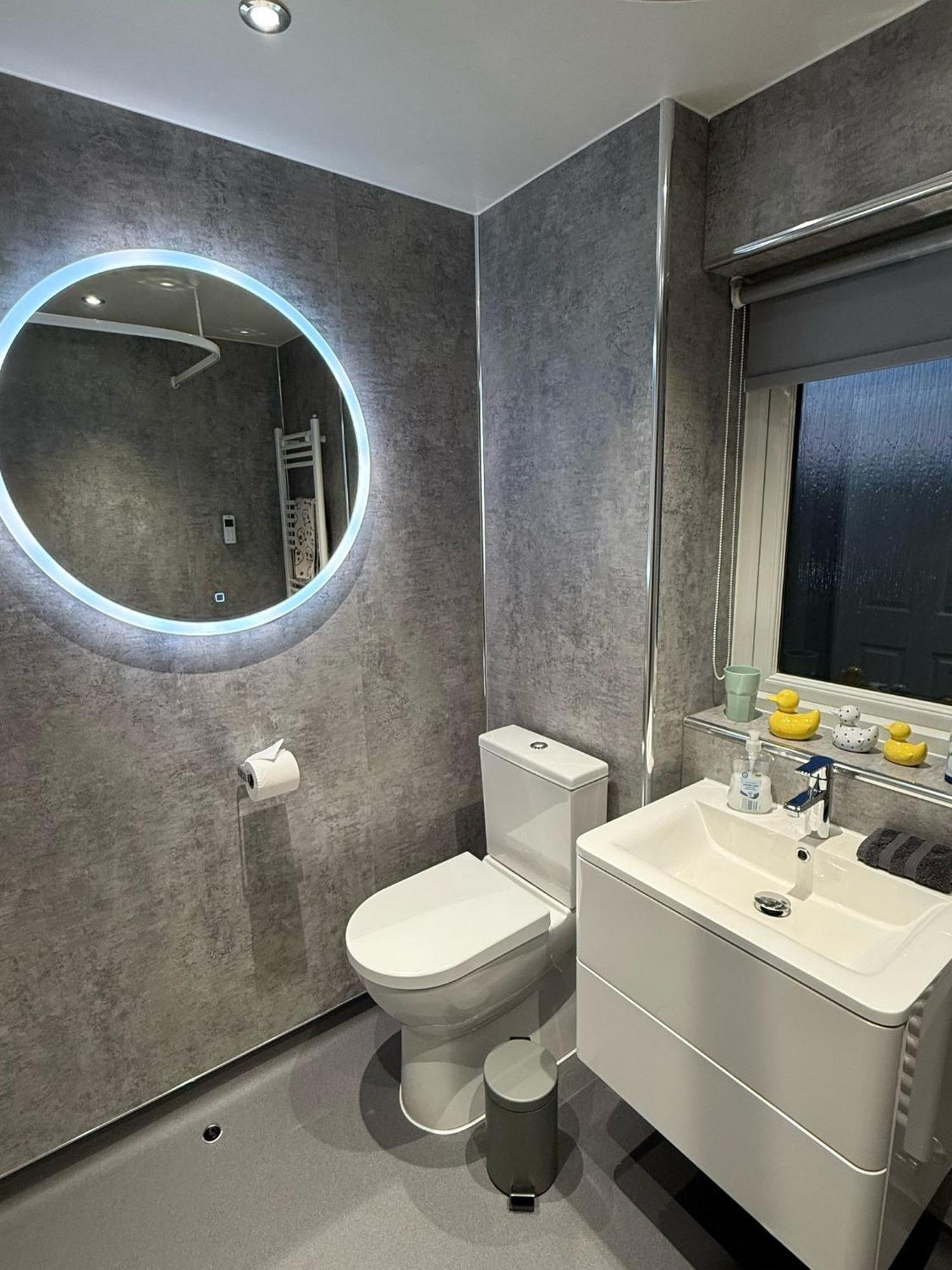 Single Room With Beautiful Garden Edinburgh Ngoại thất bức ảnh