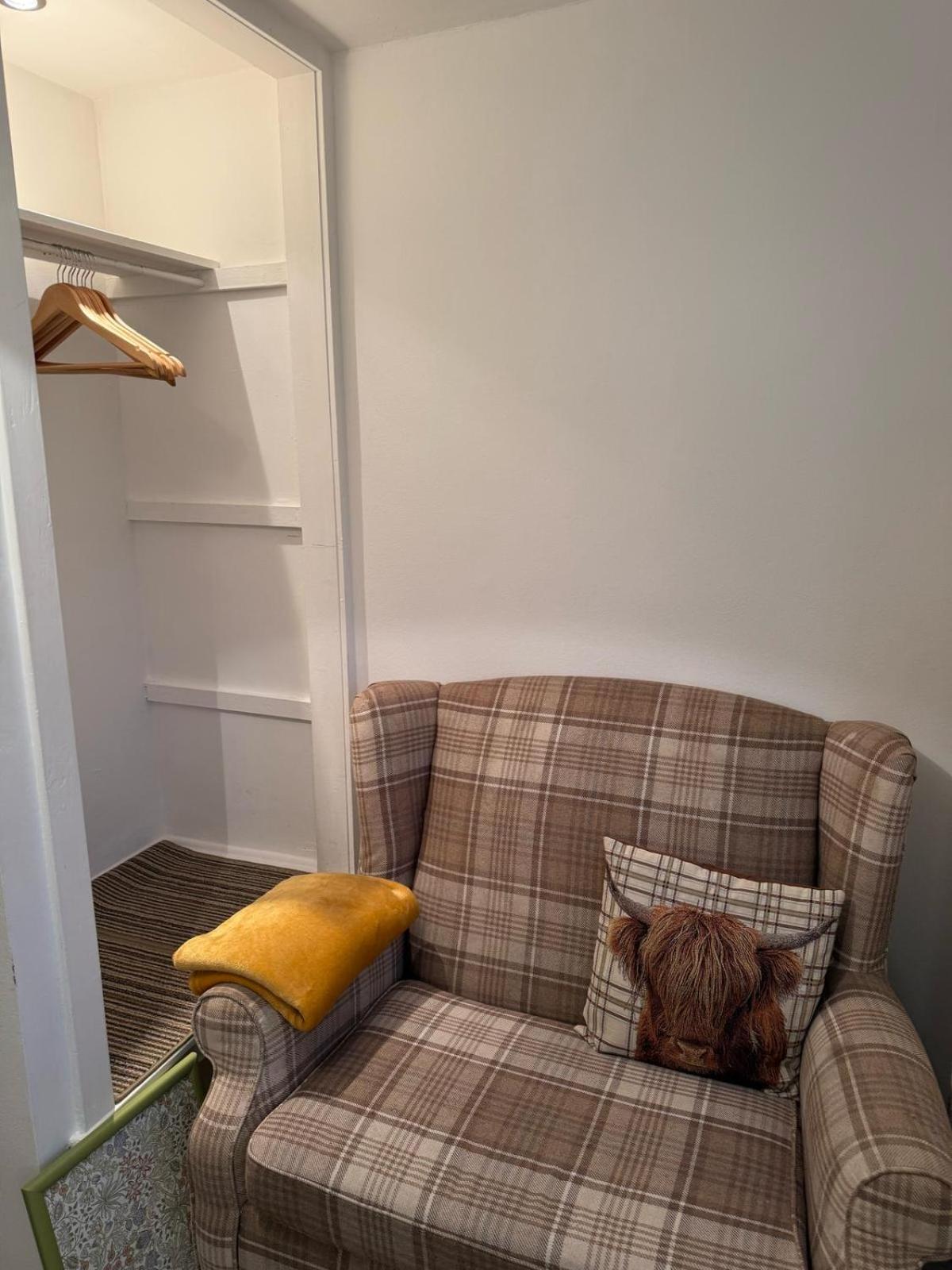 Single Room With Beautiful Garden Edinburgh Ngoại thất bức ảnh